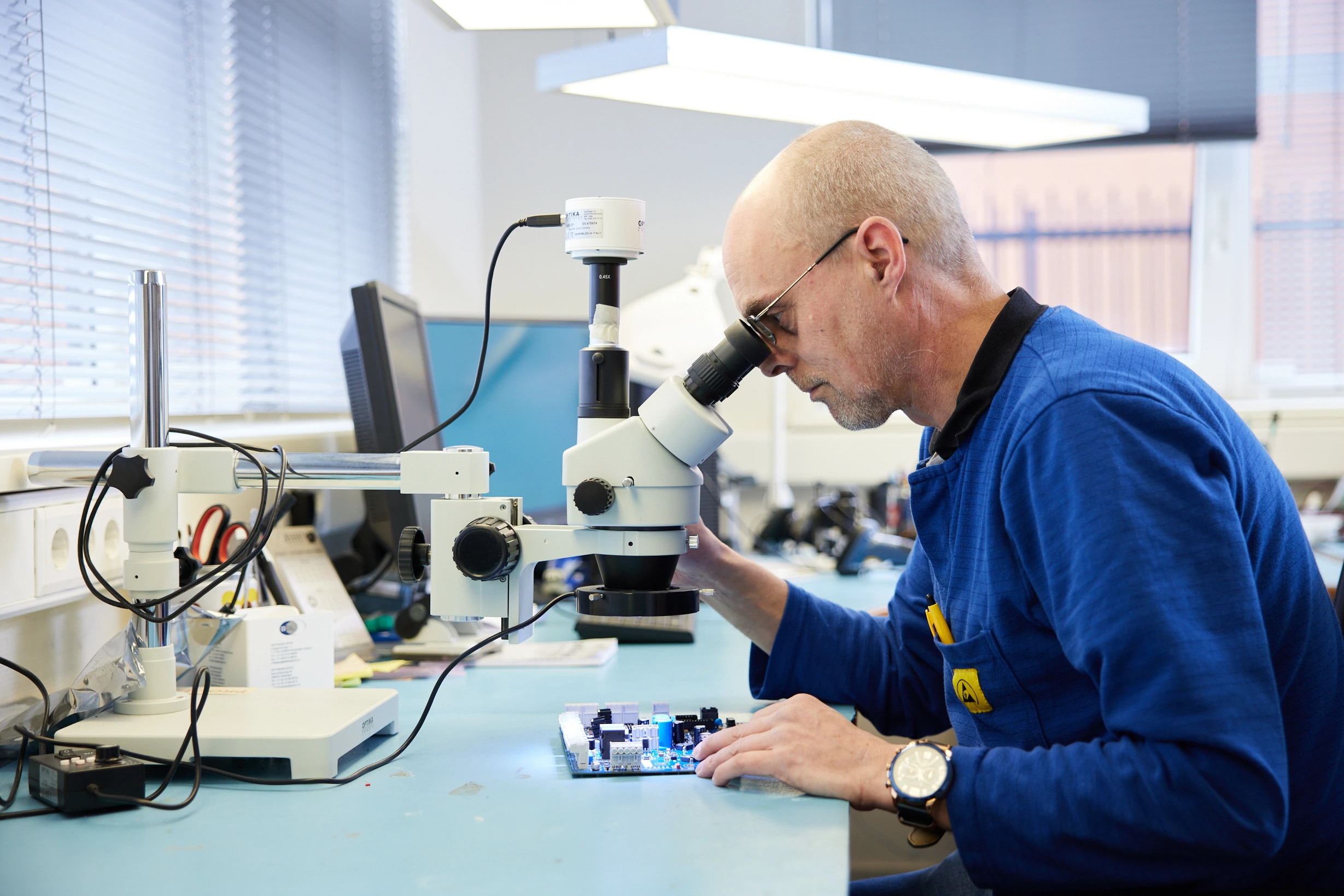 Qualitätskontrolle PCB Prolution Hoogeveen